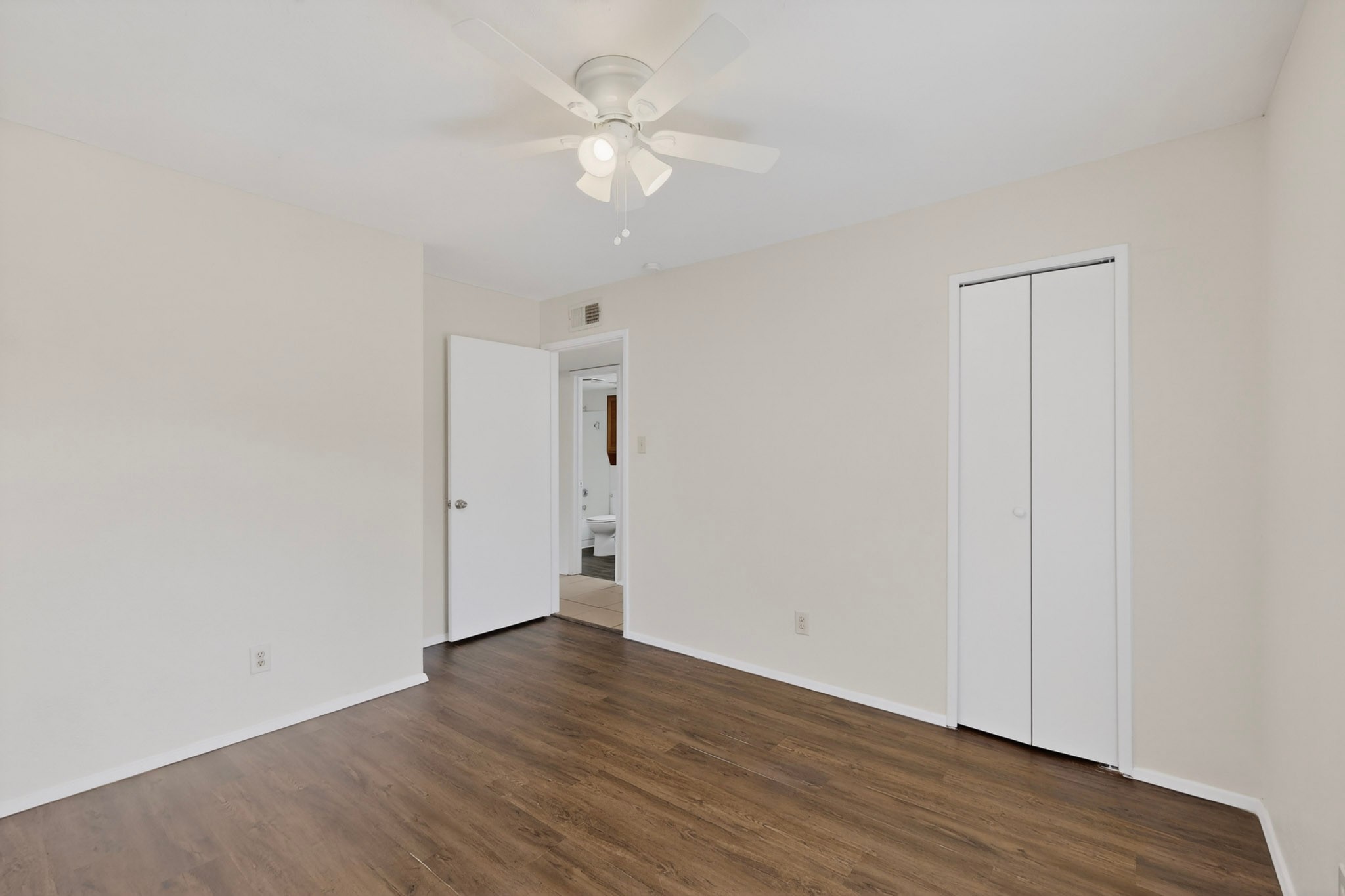 2317 Idlewood Drive Arlington TX 76014