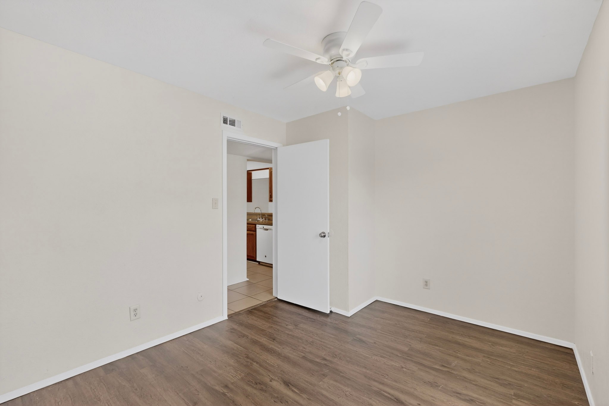 2317 Idlewood Drive Arlington TX 76014
