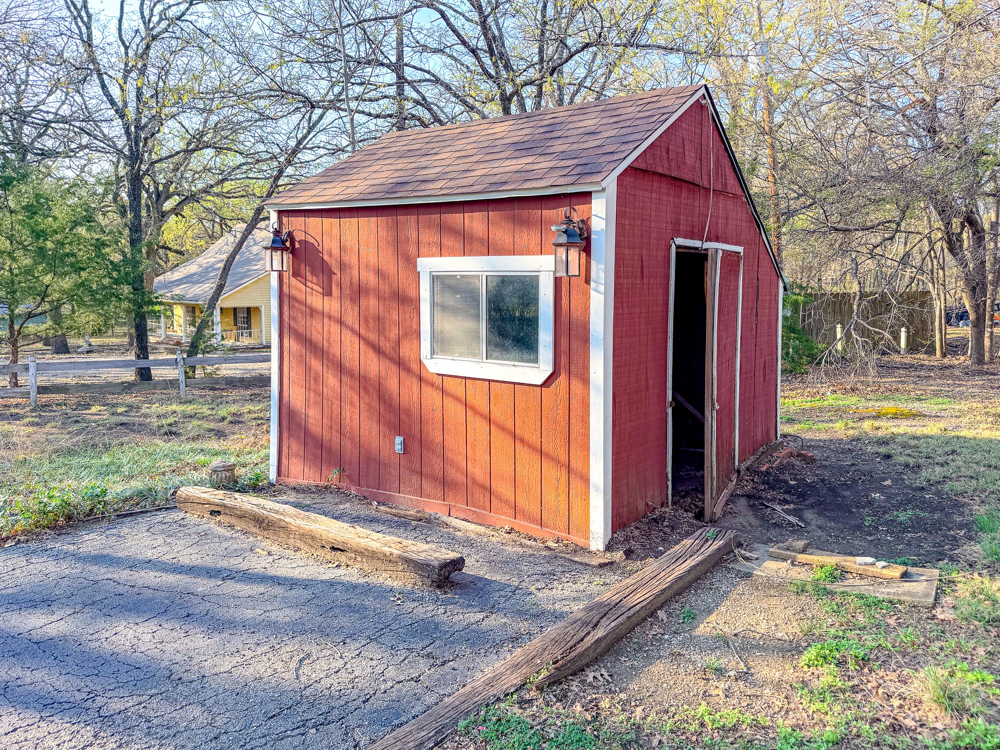 3717 NW County Road 0016 Corsicana TX 75110