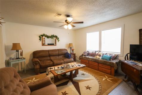 4240 Cheyenne Drive May TX 76857
