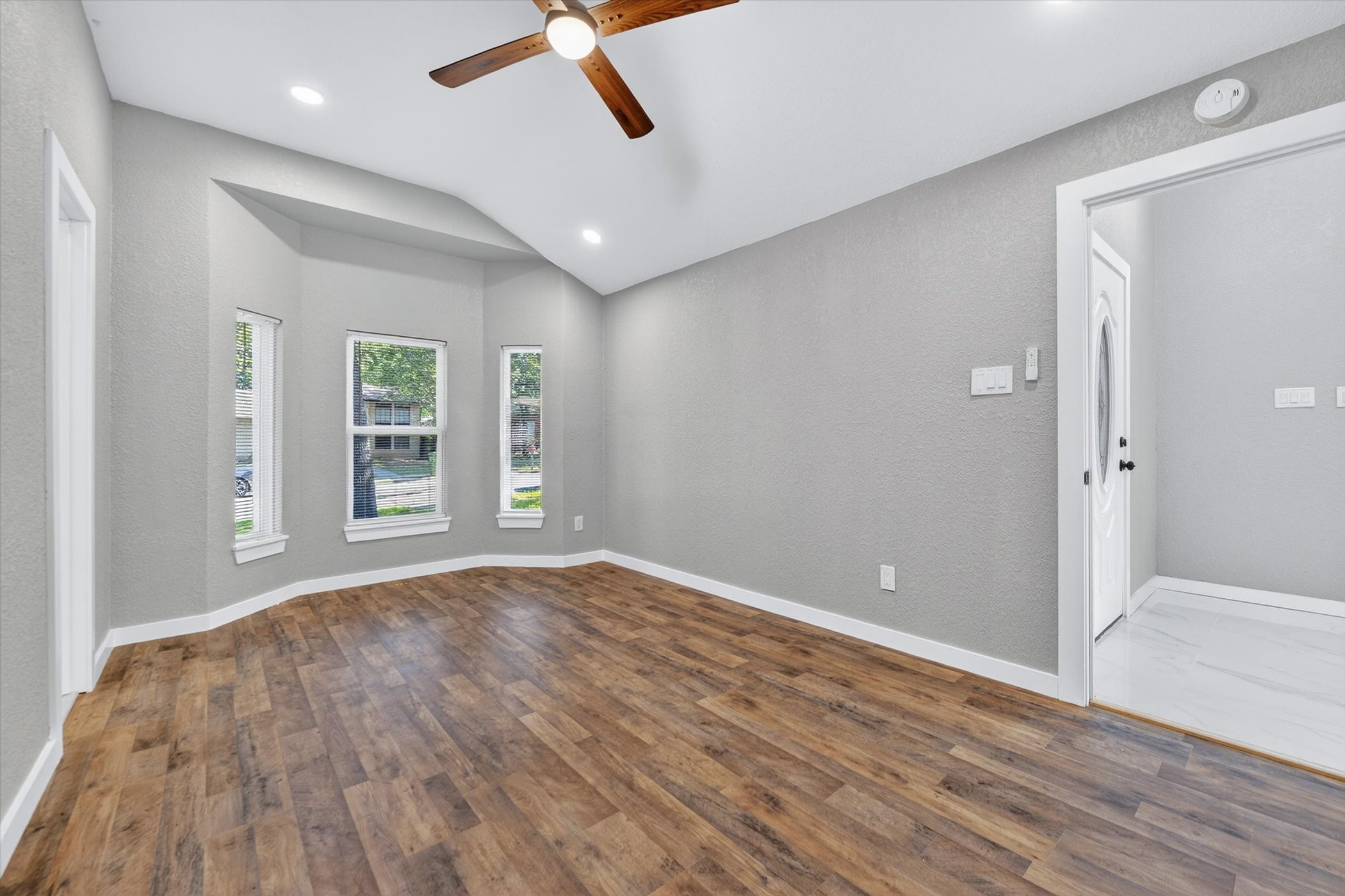 11814 Sunrise Drive Balch Springs TX 75180