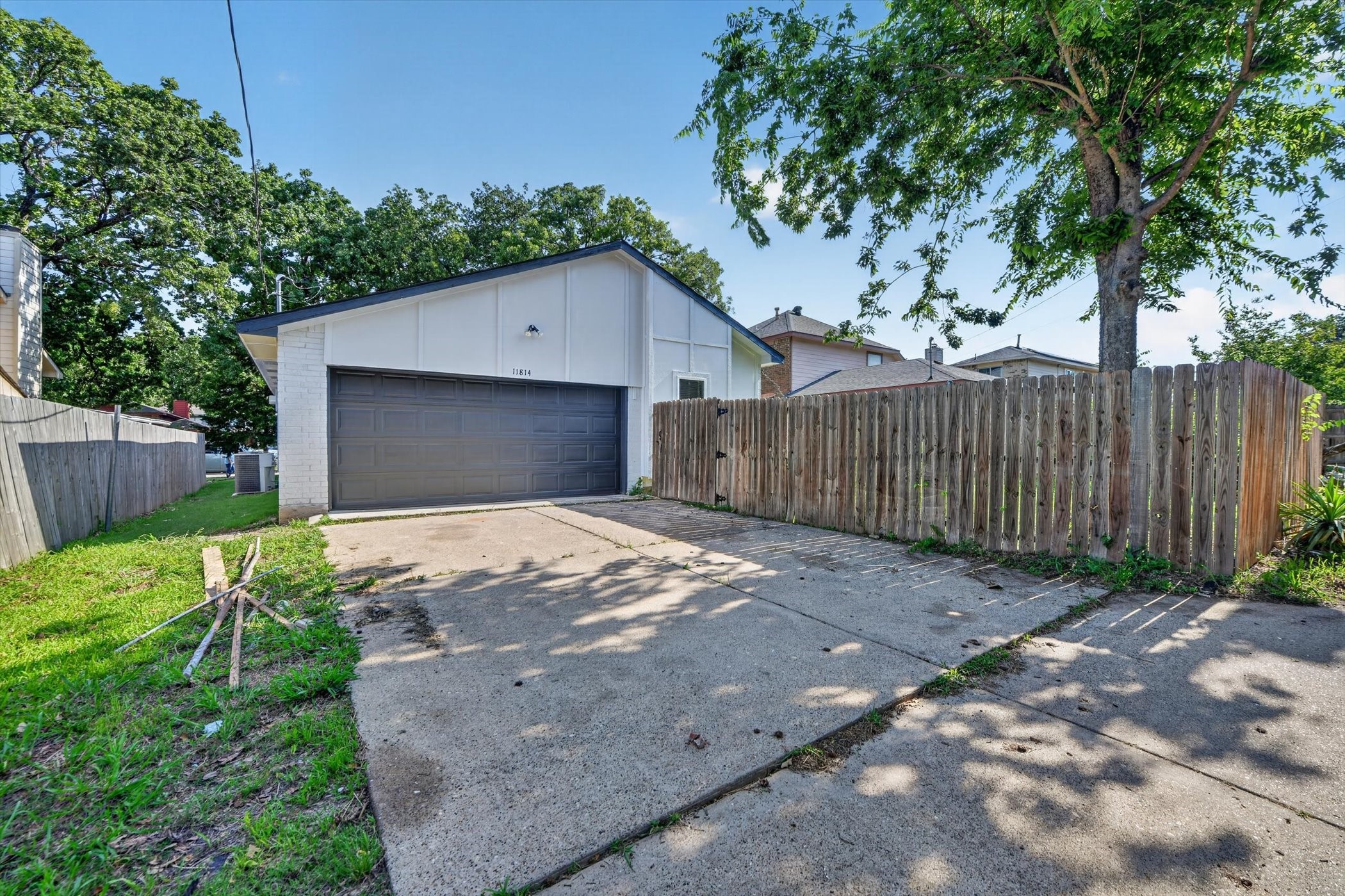 11814 Sunrise Drive Balch Springs TX 75180