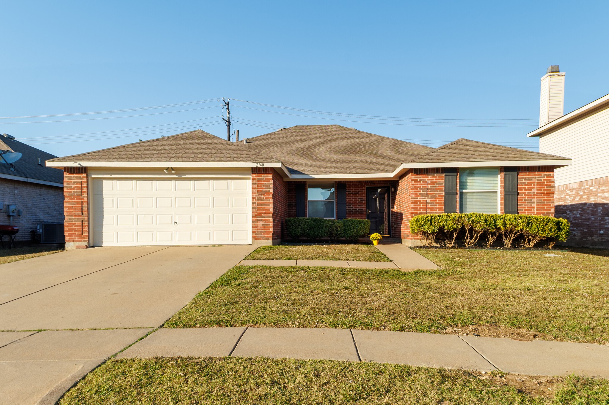 2140 Hacienda Court Grand Prairie TX 75052