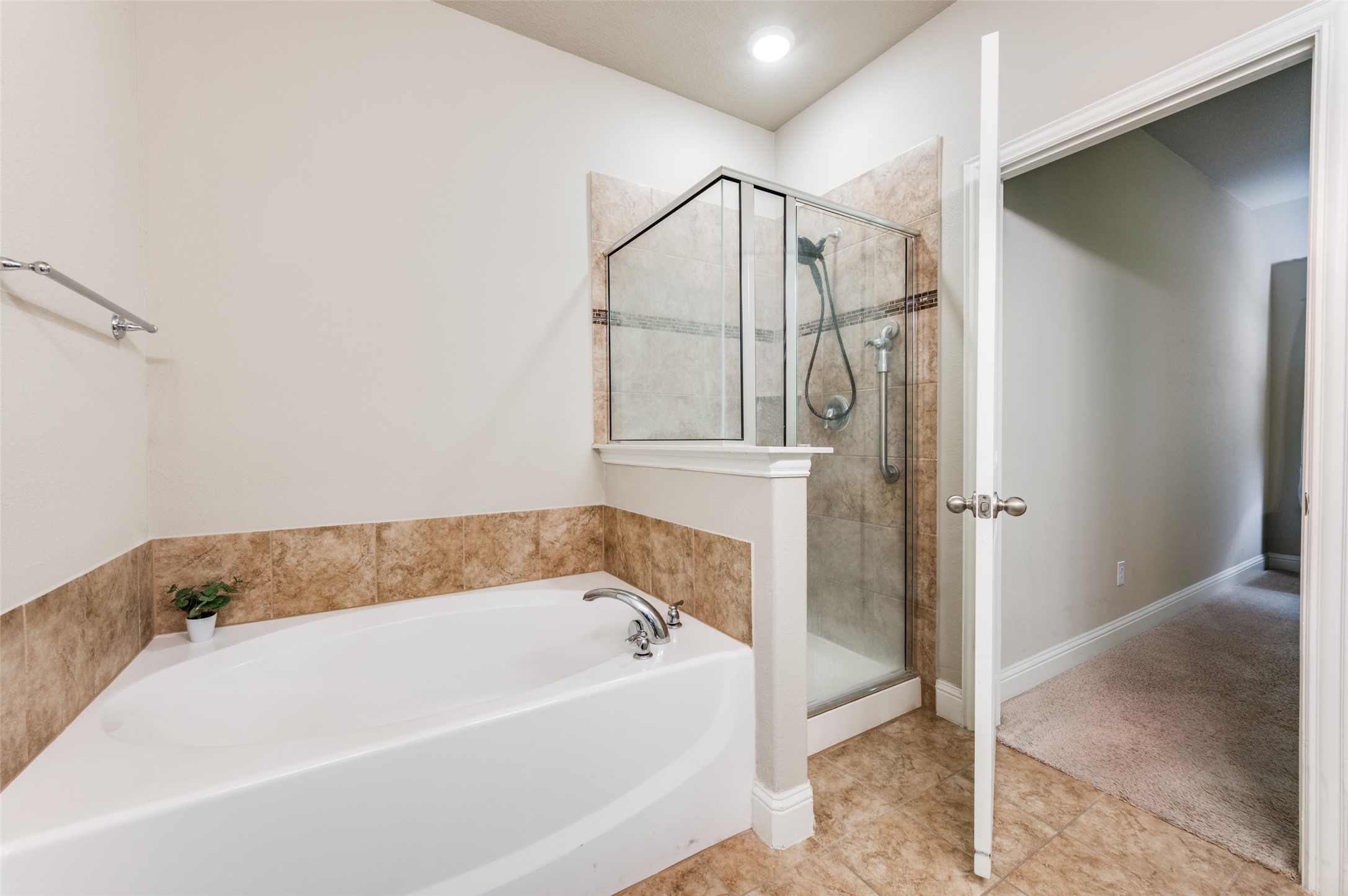 1904 Alton Way Aubrey TX 76227