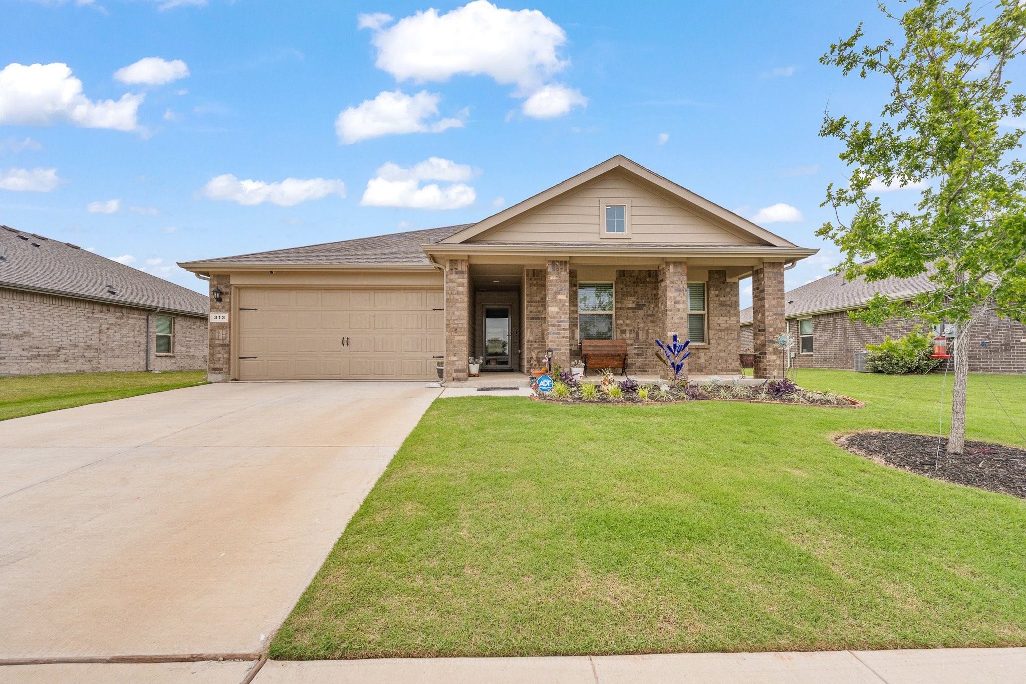 313 Crestridge Drive N Cleburne TX 76033