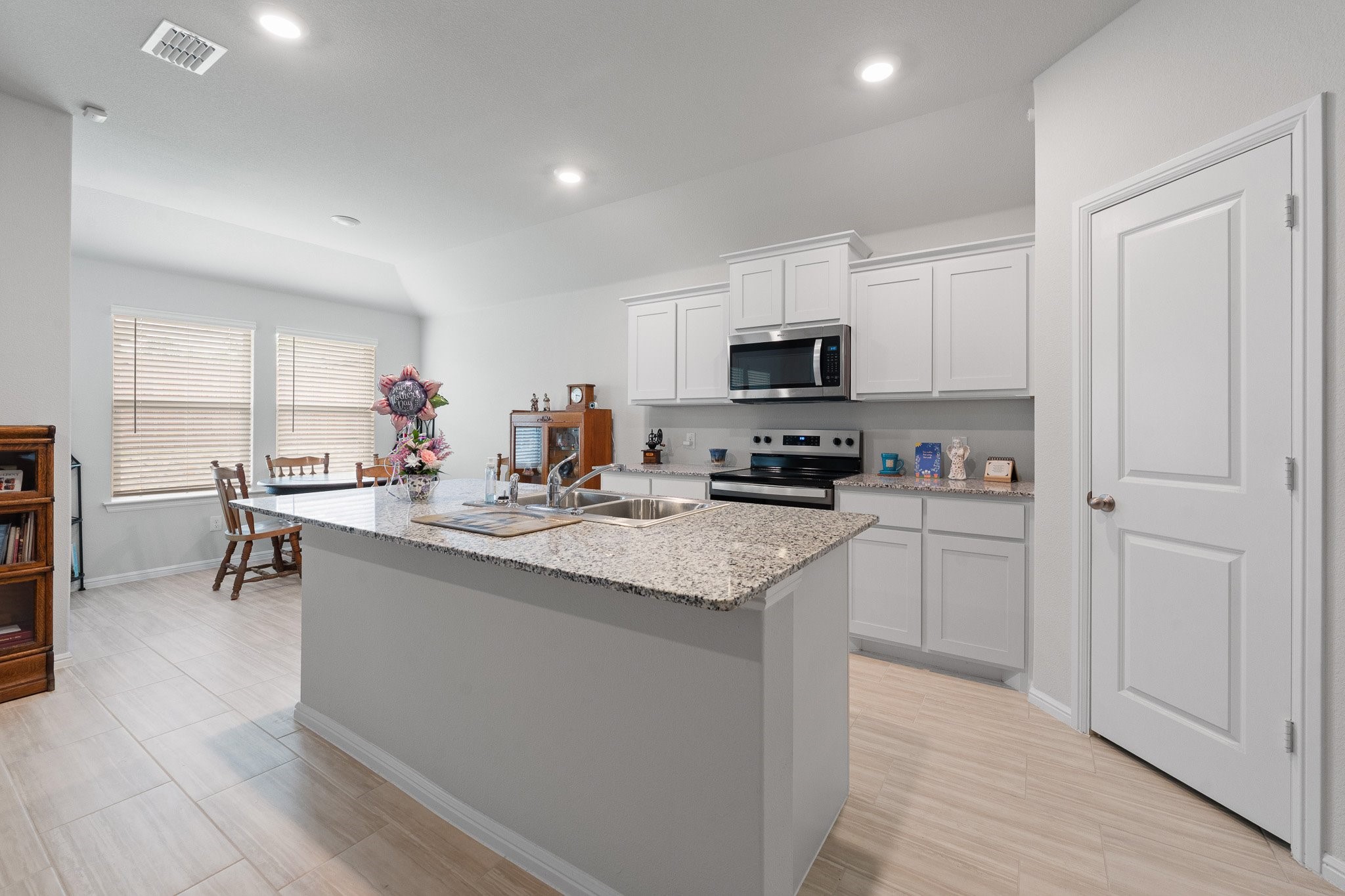 313 Crestridge Drive N Cleburne TX 76033