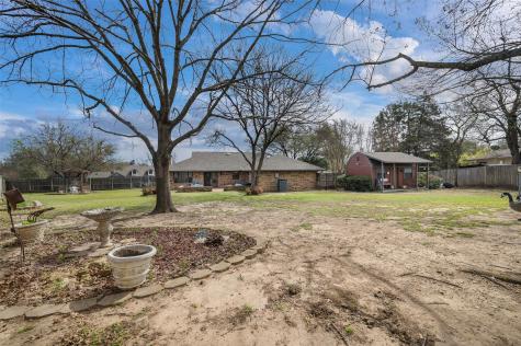 9 Quail Run Street Gainesville TX 76240