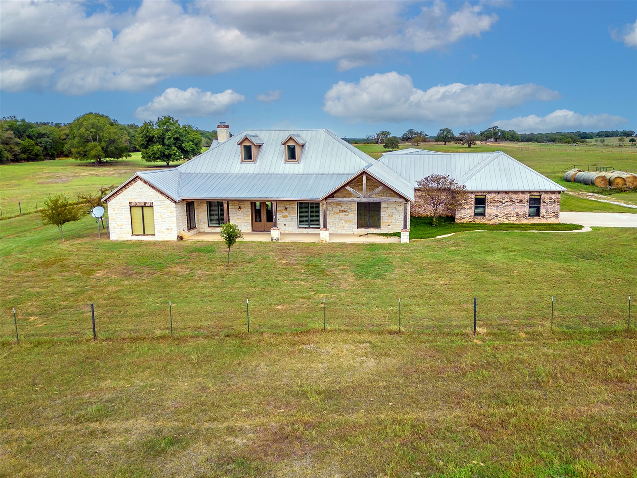 453 Tower Road Valley View TX 76272