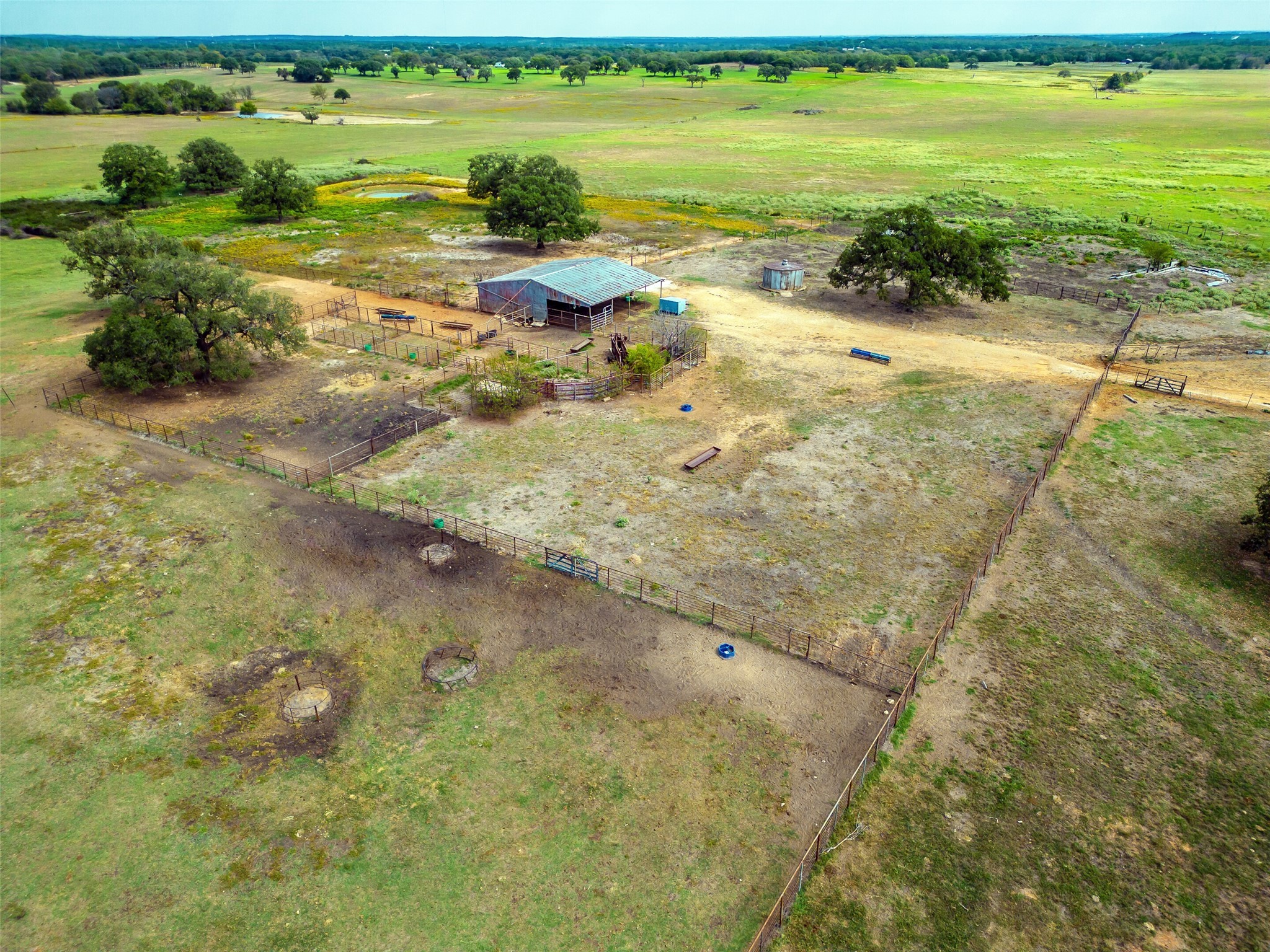 453 Tower Road Valley View TX 76272