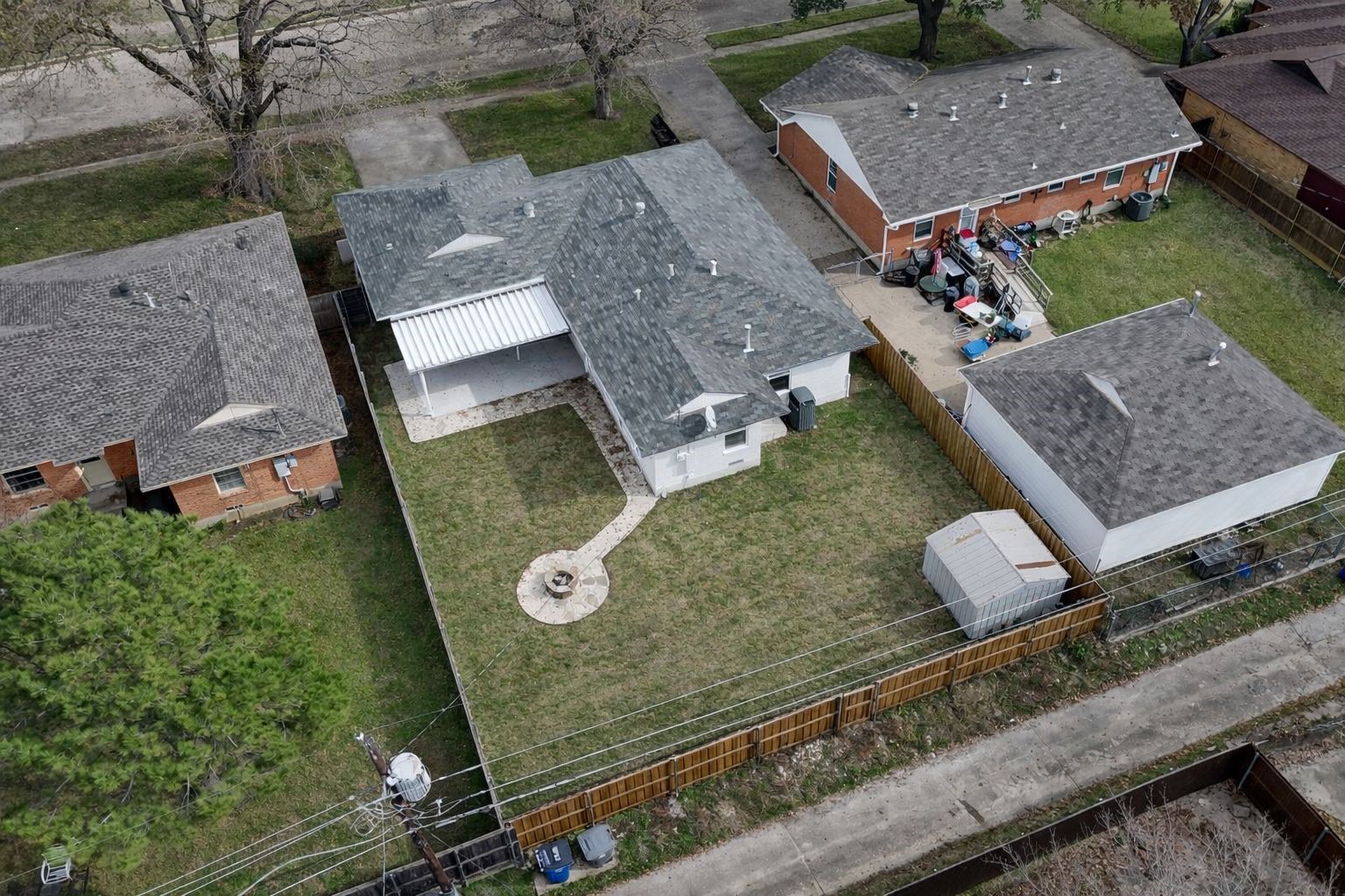 11743 Neering Drive Dallas TX 75218