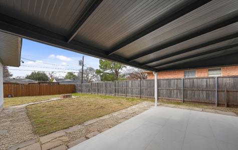 11743 Neering Drive Dallas TX 75218