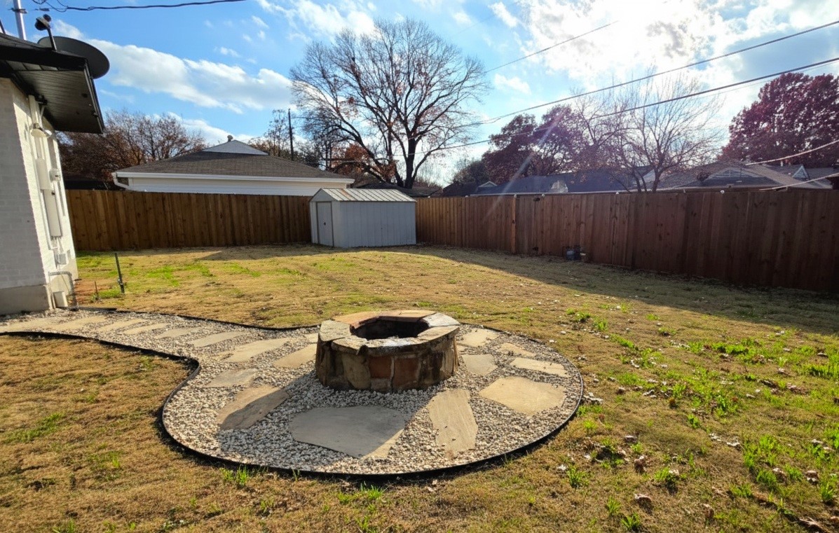 11743 Neering Drive Dallas TX 75218