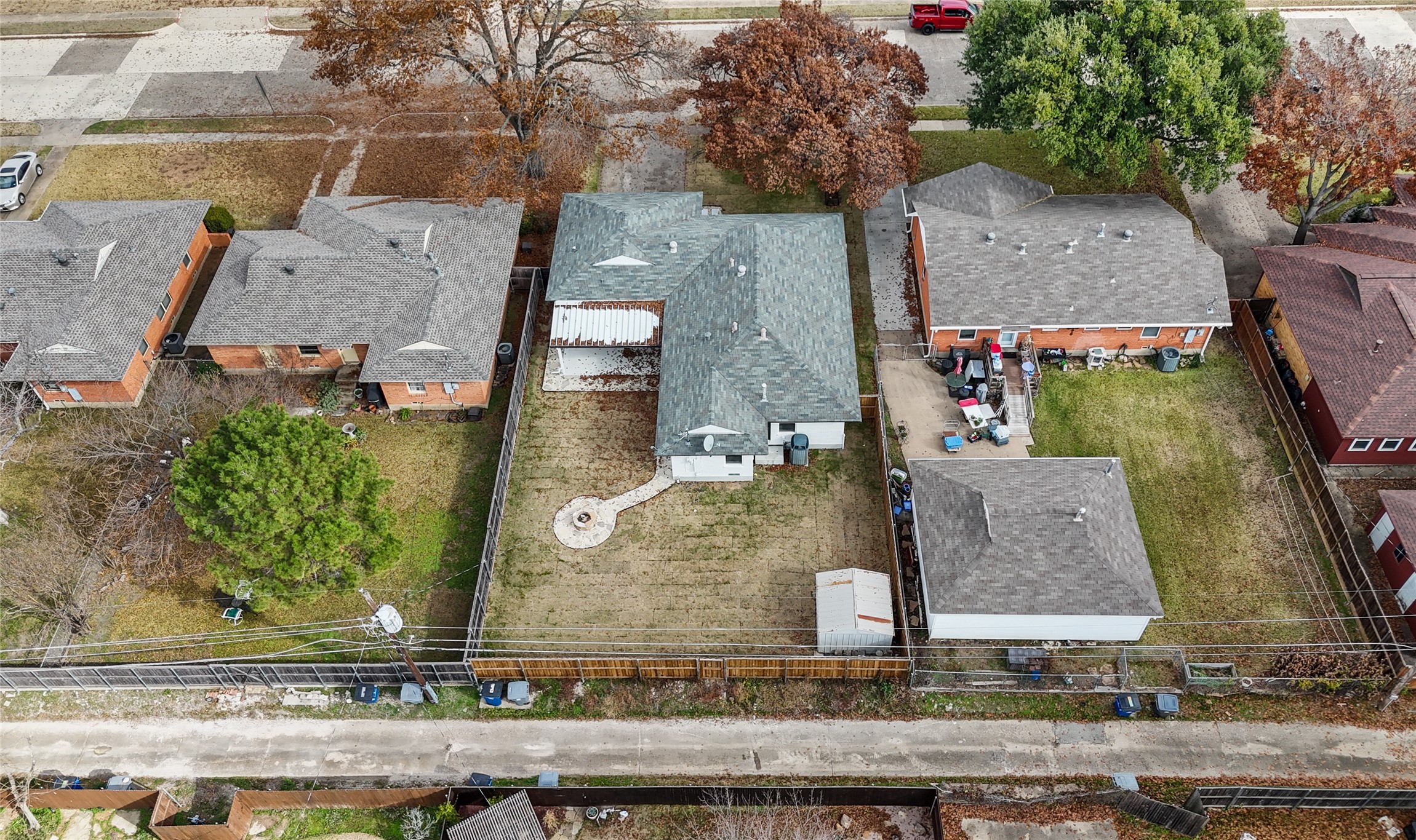 11743 Neering Drive Dallas TX 75218