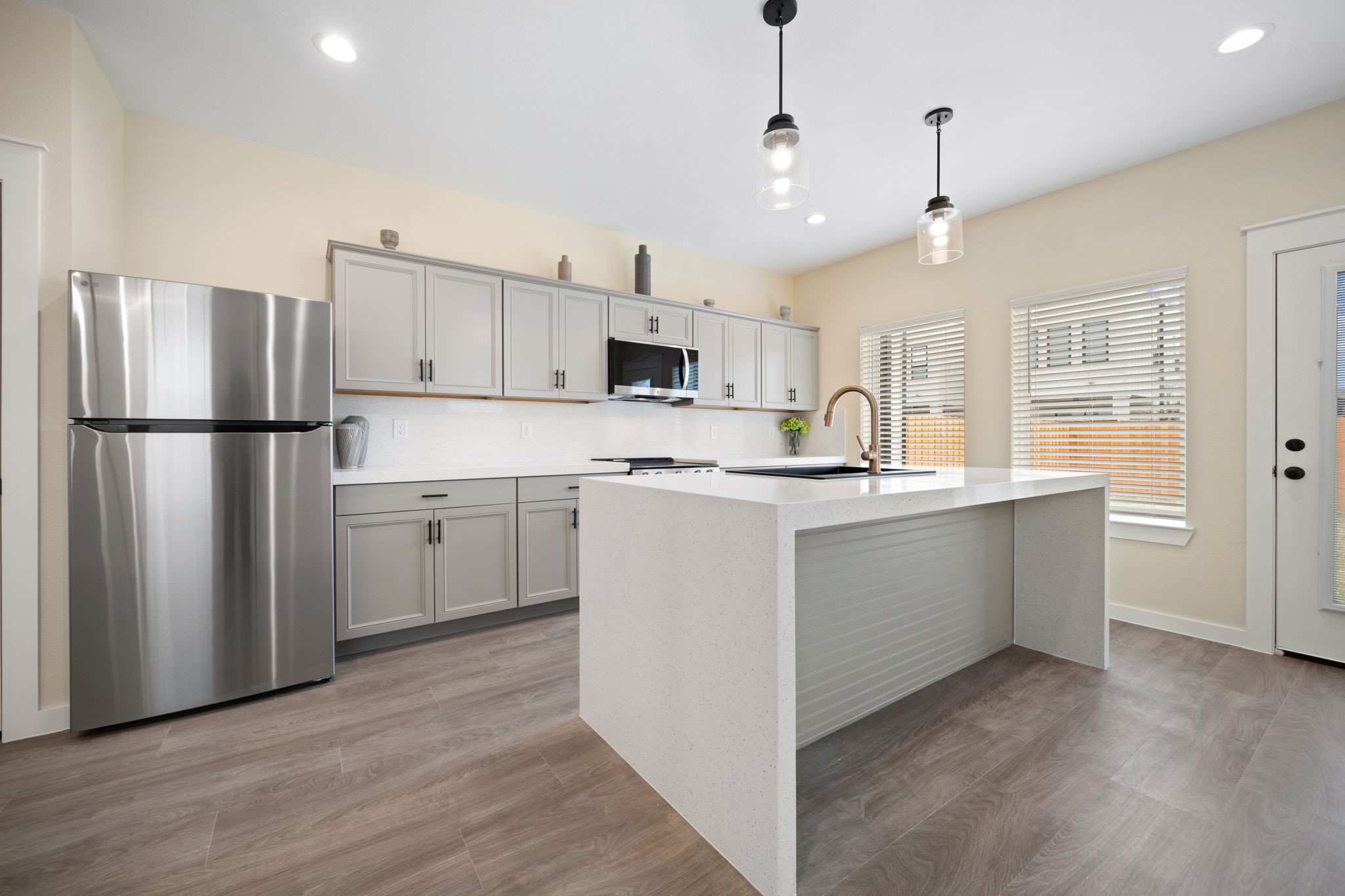 2524 Peabody Avenue Dallas TX 75215