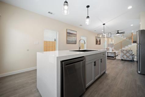 2524 Peabody Avenue Dallas TX 75215