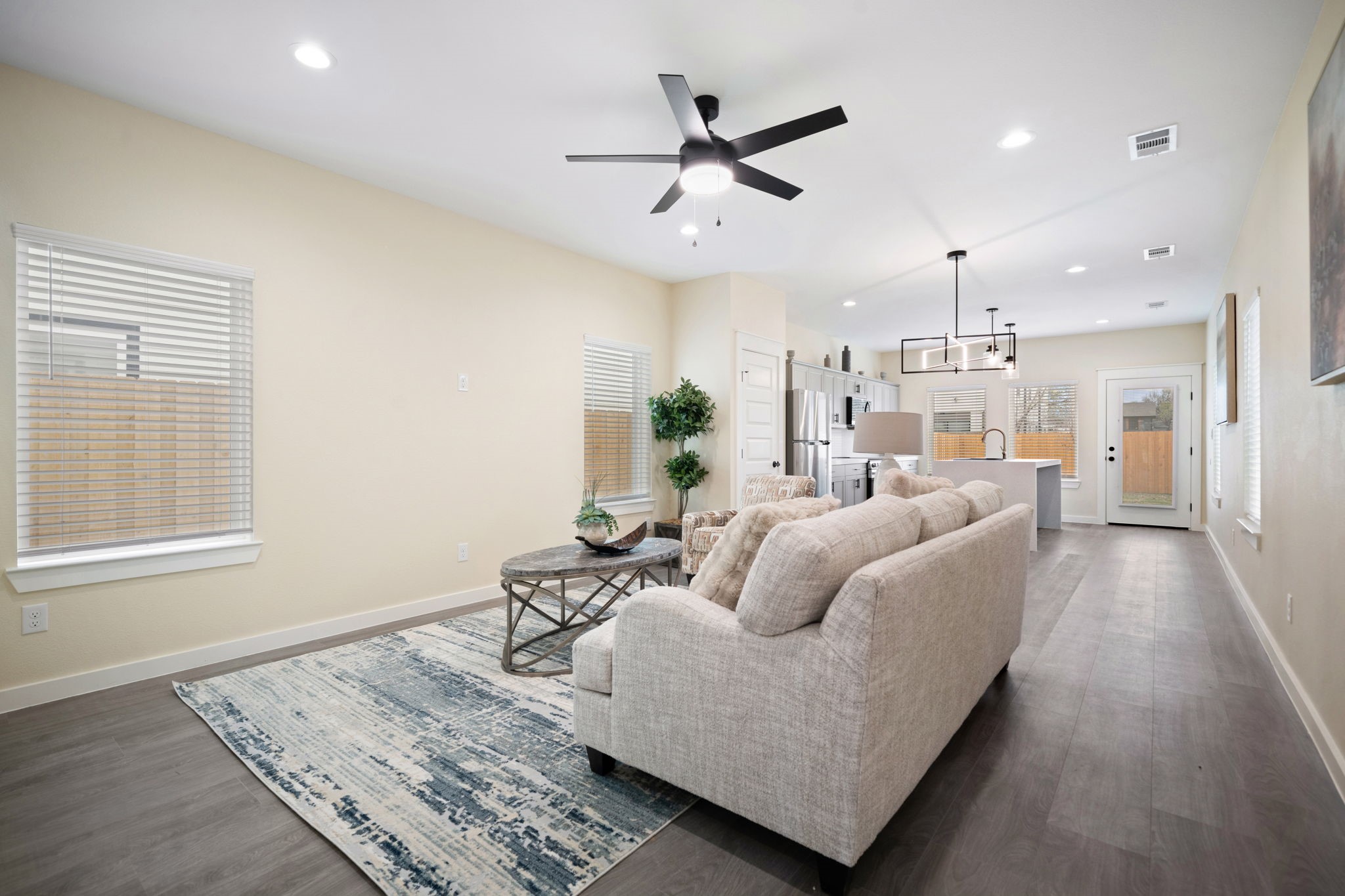 2524 Peabody Avenue Dallas TX 75215