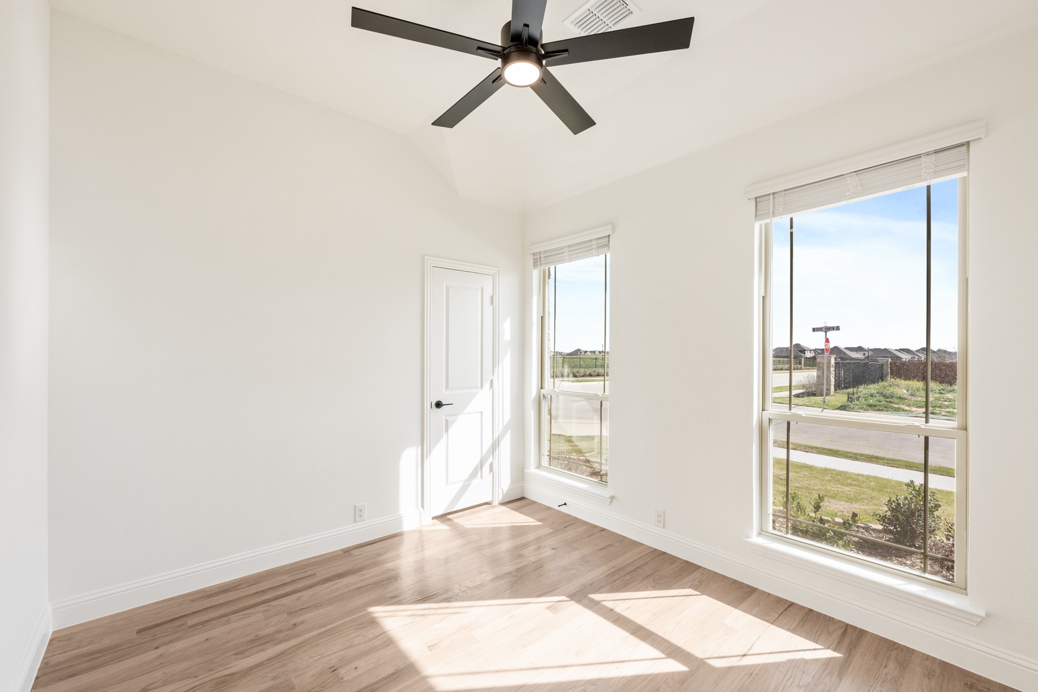 1143 Dove Haven Drive Justin TX 76247