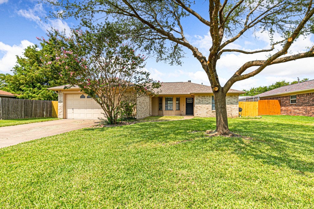3712 Peperport Drive Greenville TX 75402