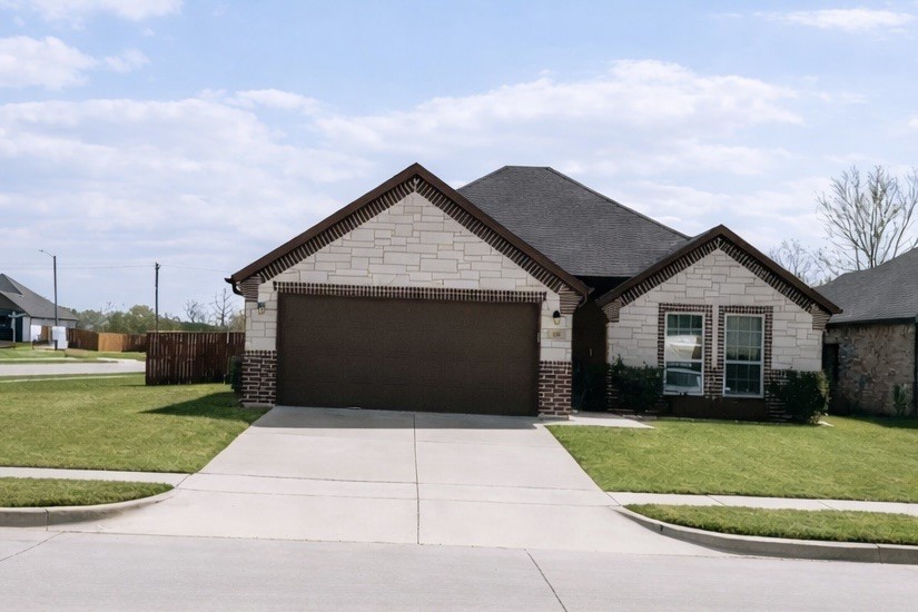 135 Kiowa Drive Greenville TX 75402