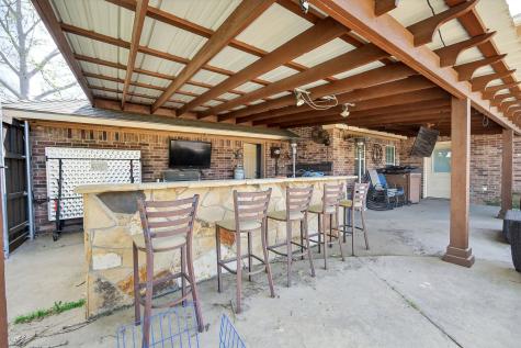 102 Royal Oaks Drive Greenville TX 75402