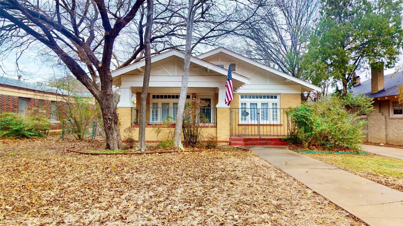 1920 Patton Court Fort Worth TX 76110
