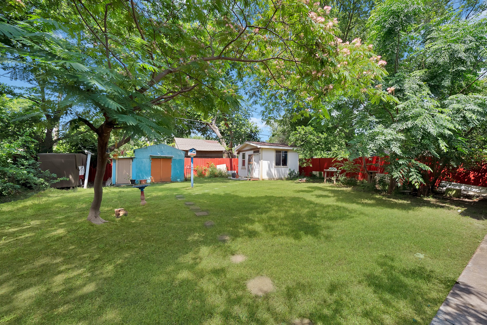605 Biggs Terrace Arlington TX 76010
