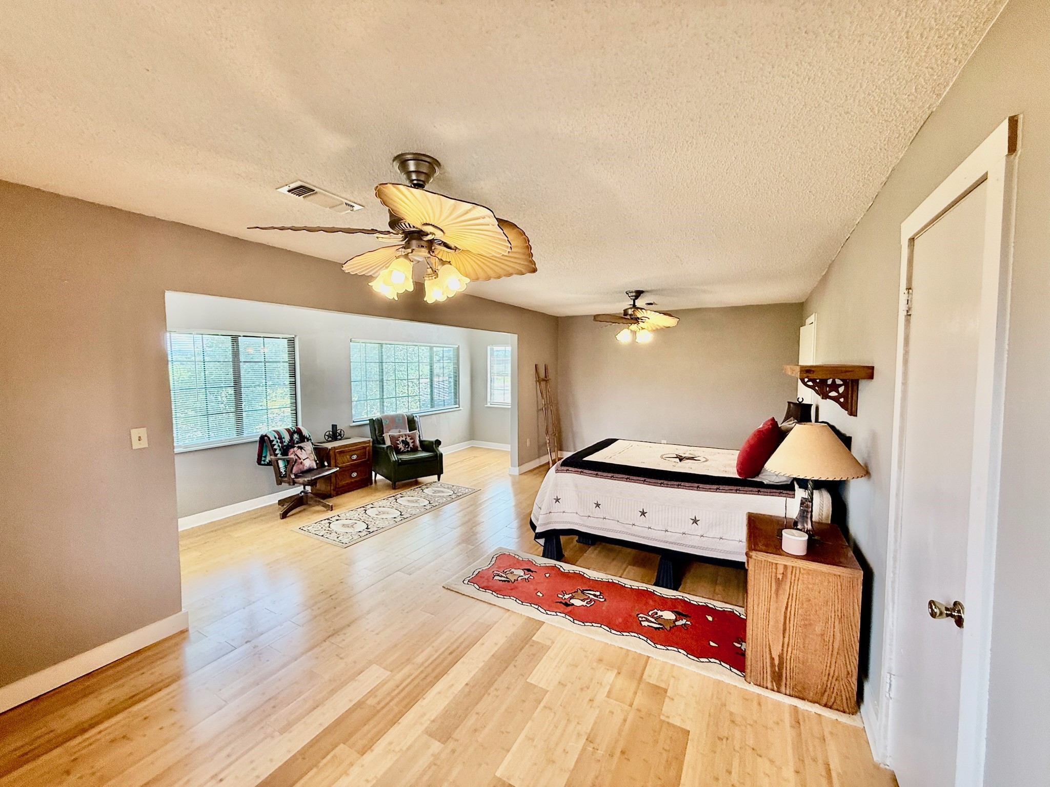 7911 Highway 1689 Sidney TX 76474