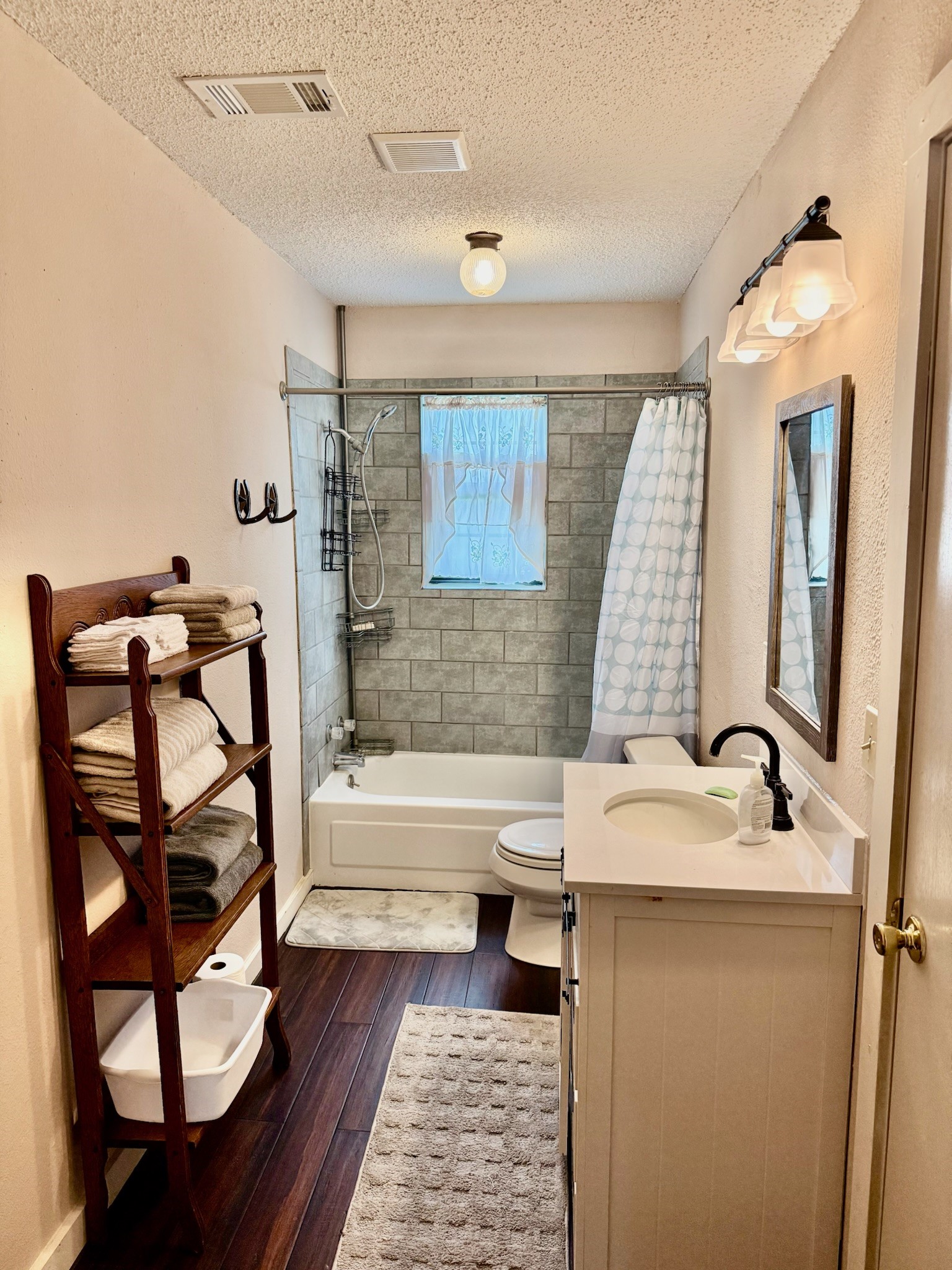 7911 Highway 1689 Sidney TX 76474