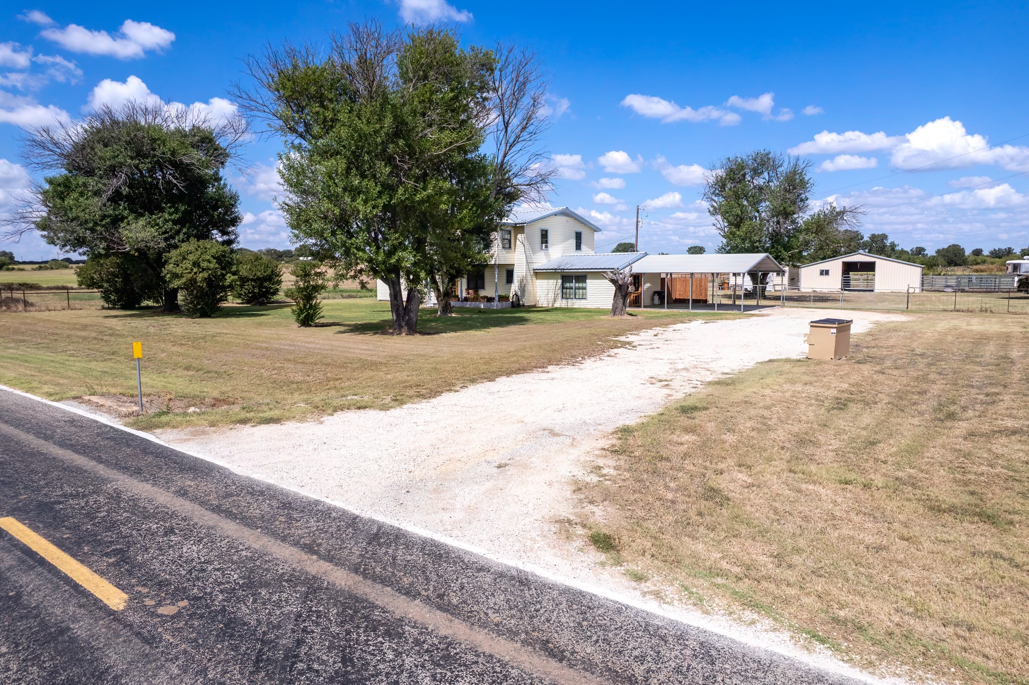 7911 Highway 1689 Sidney TX 76474