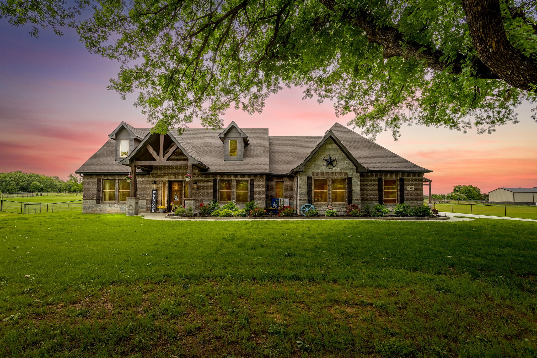 108 Private Road 4624 Boyd TX 76023