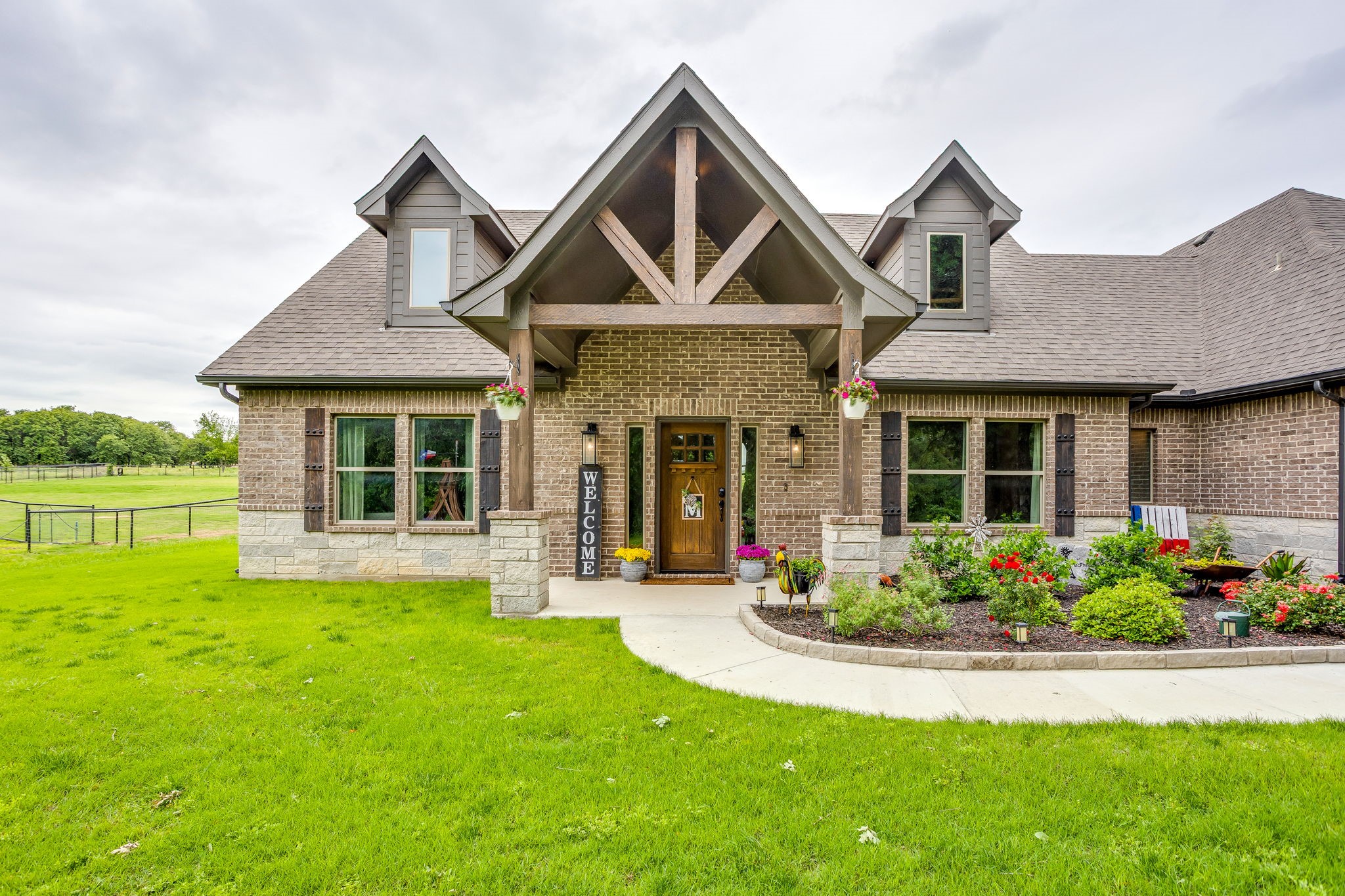 108 Private Road 4624 Boyd TX 76023