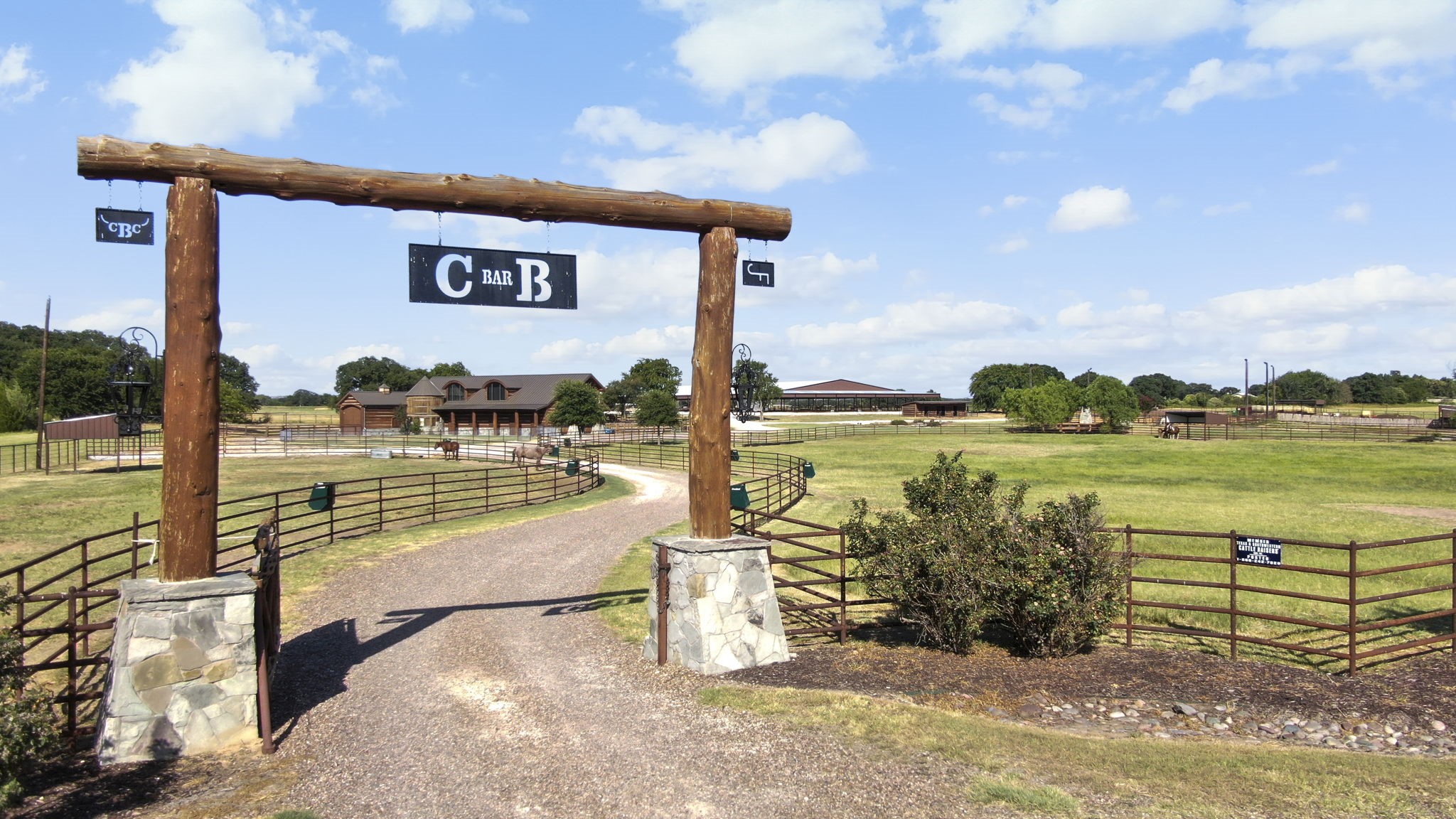 1824 Nutt Grove Court Granbury TX 76049