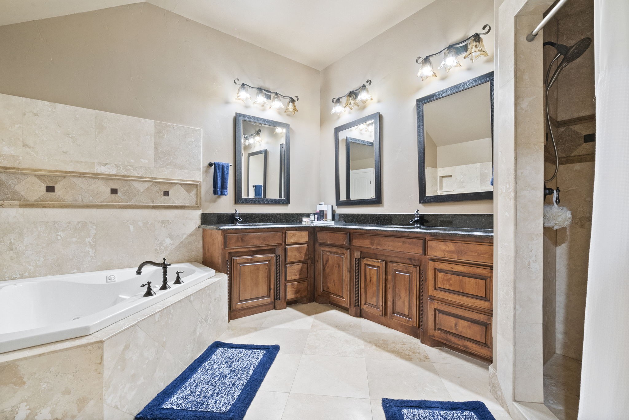 1824 Nutt Grove Court Granbury TX 76049