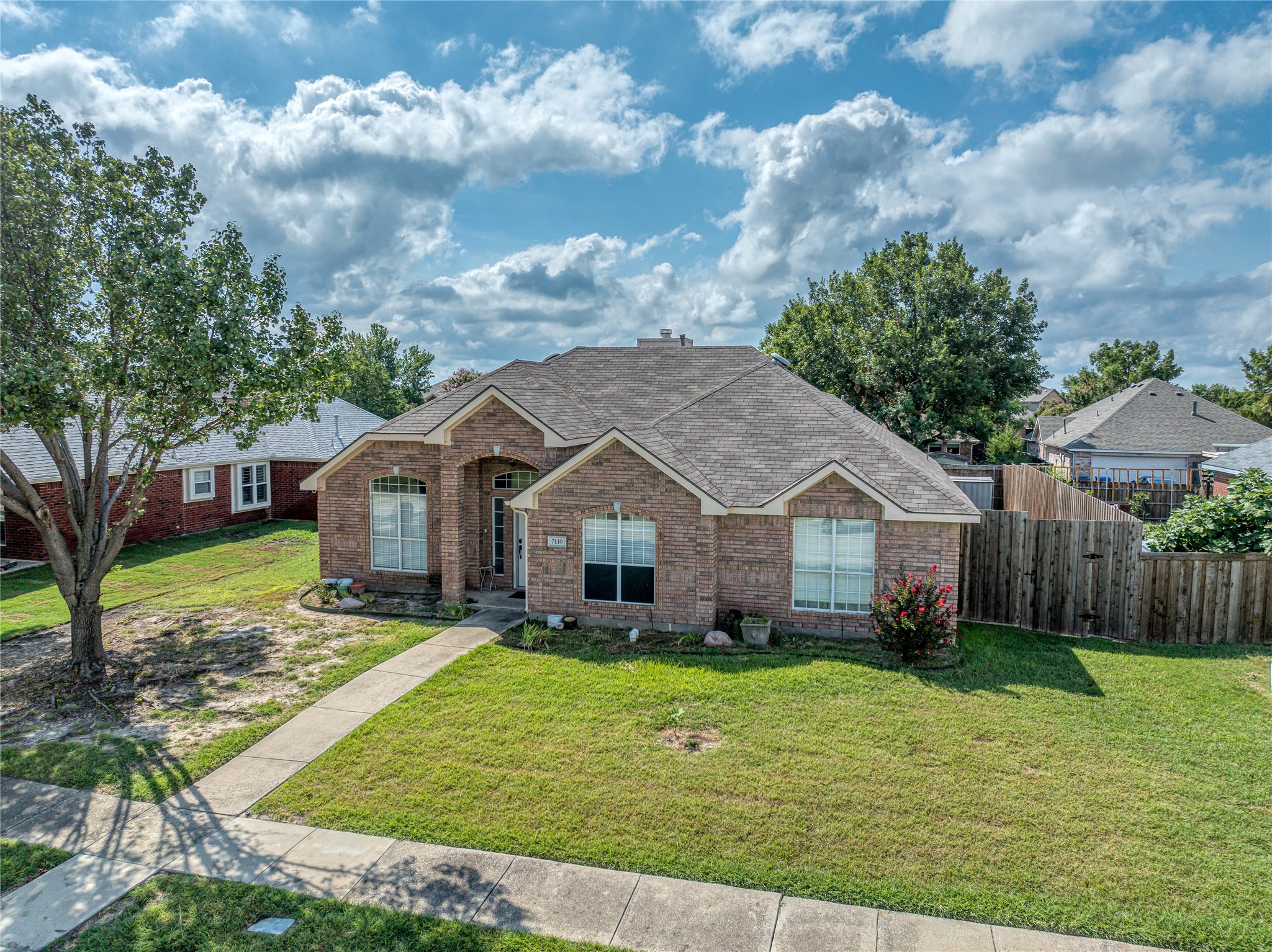 7410 Bellaire Lane Rowlett TX 75089