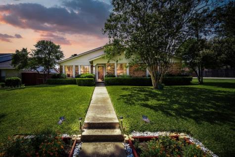 2718 Saint George Drive Garland TX 75044