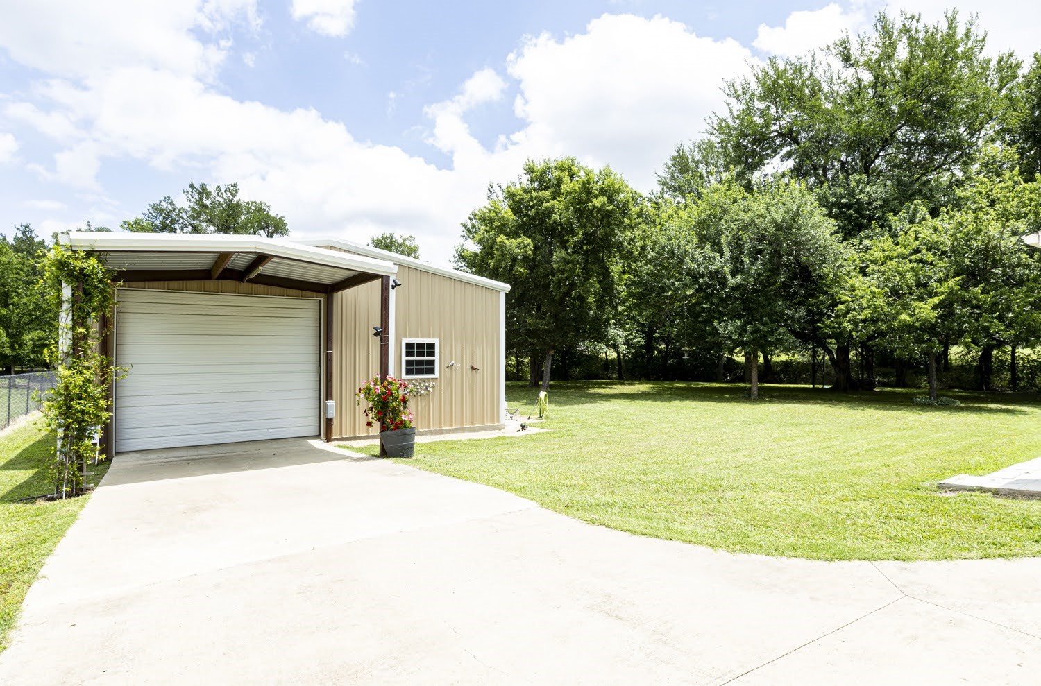 8855 County Road 2584 Royse City TX 75189