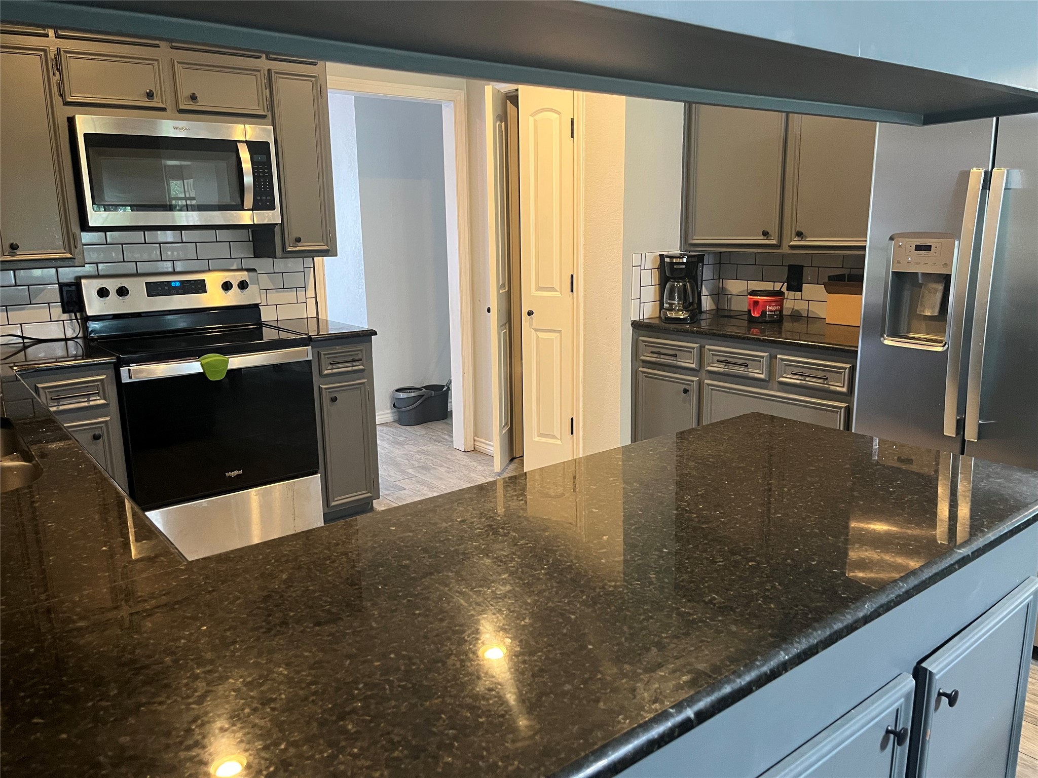 100 Thousand Oaks Lane Joshua TX 76058