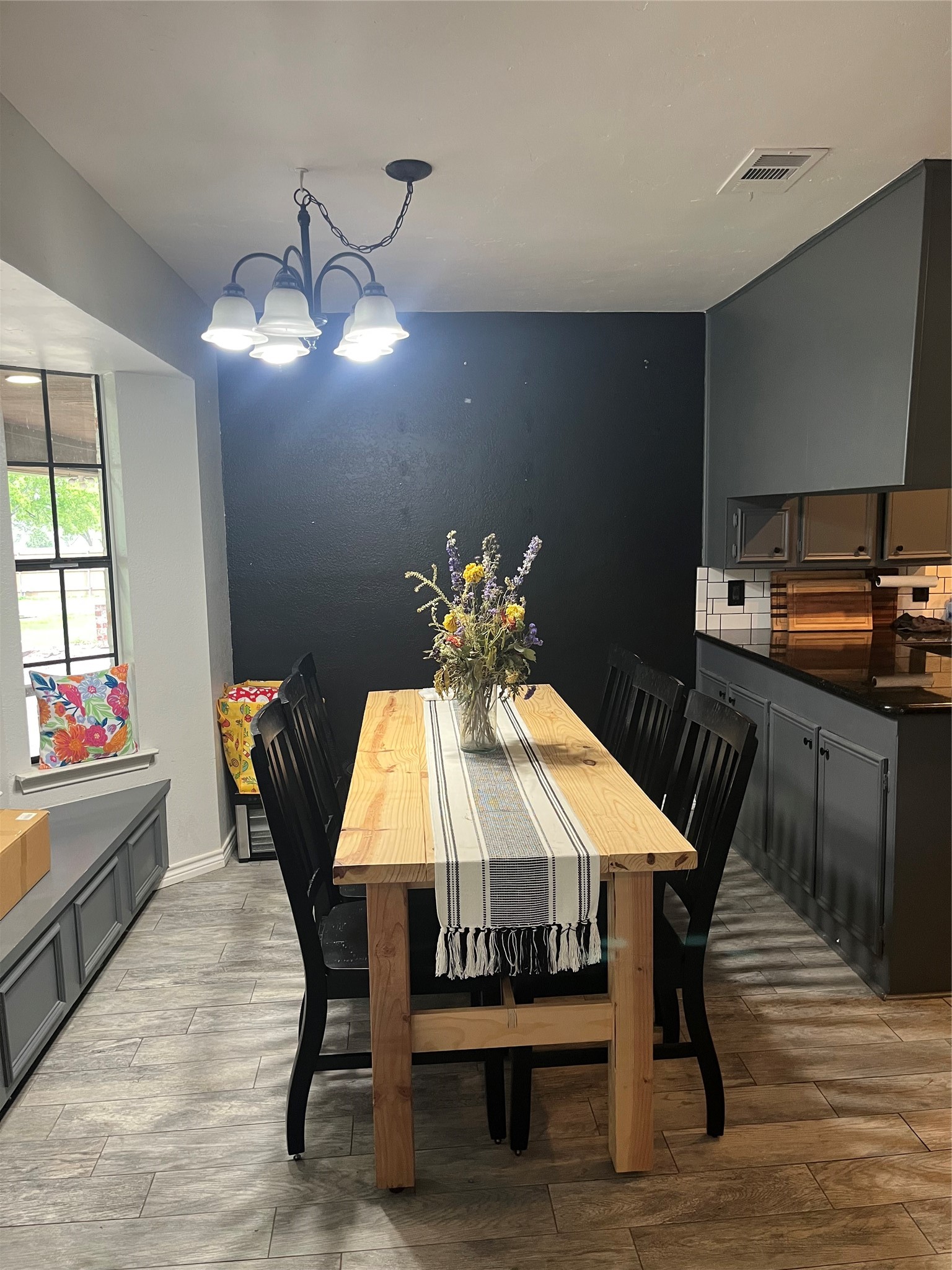 100 Thousand Oaks Lane Joshua TX 76058