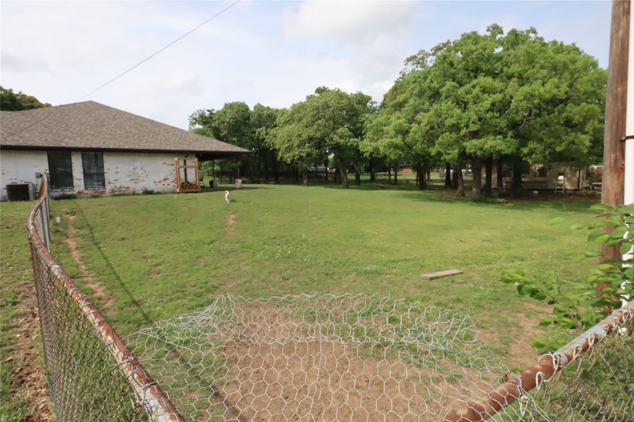 100 Thousand Oaks Lane Joshua TX 76058