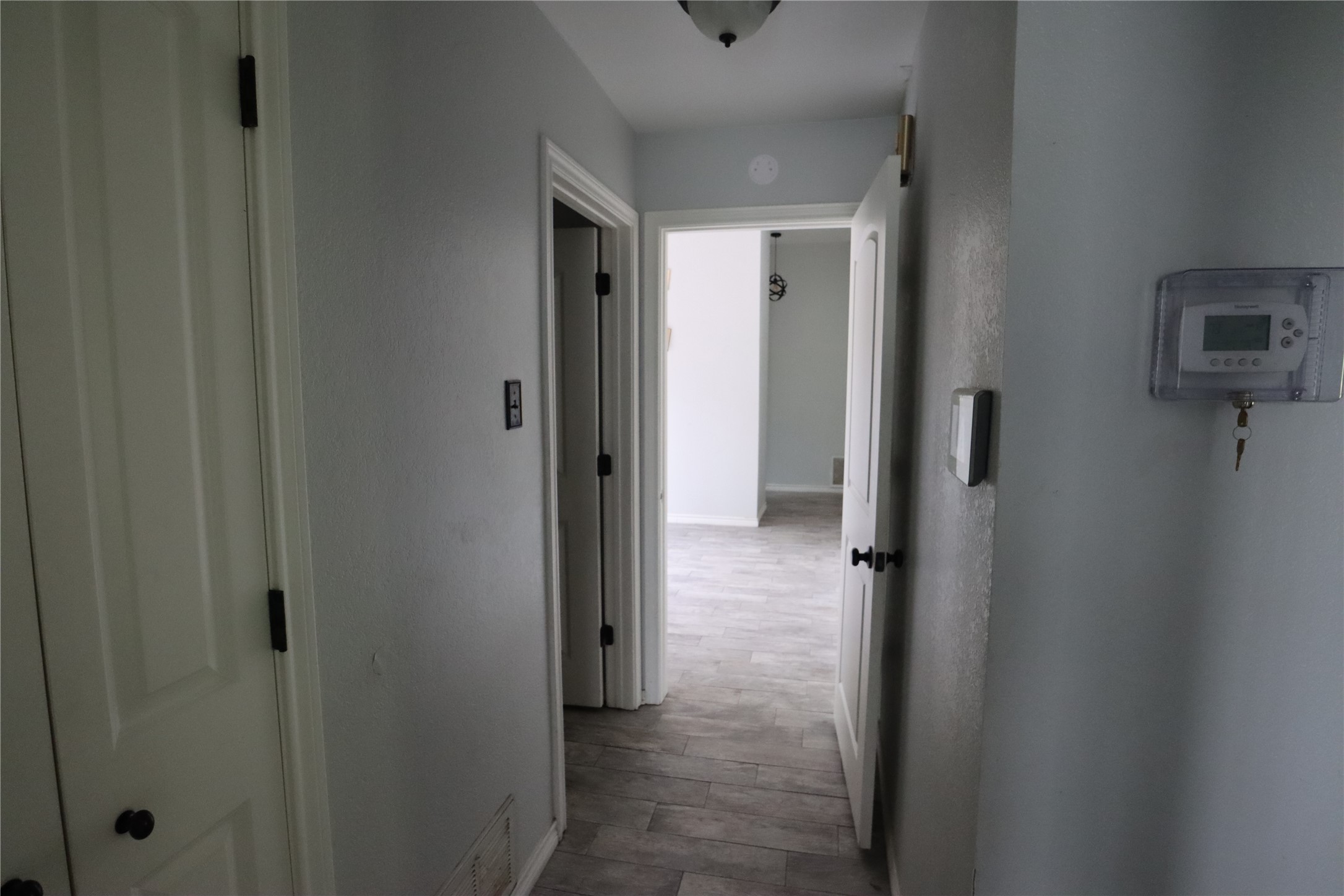 100 Thousand Oaks Lane Joshua TX 76058