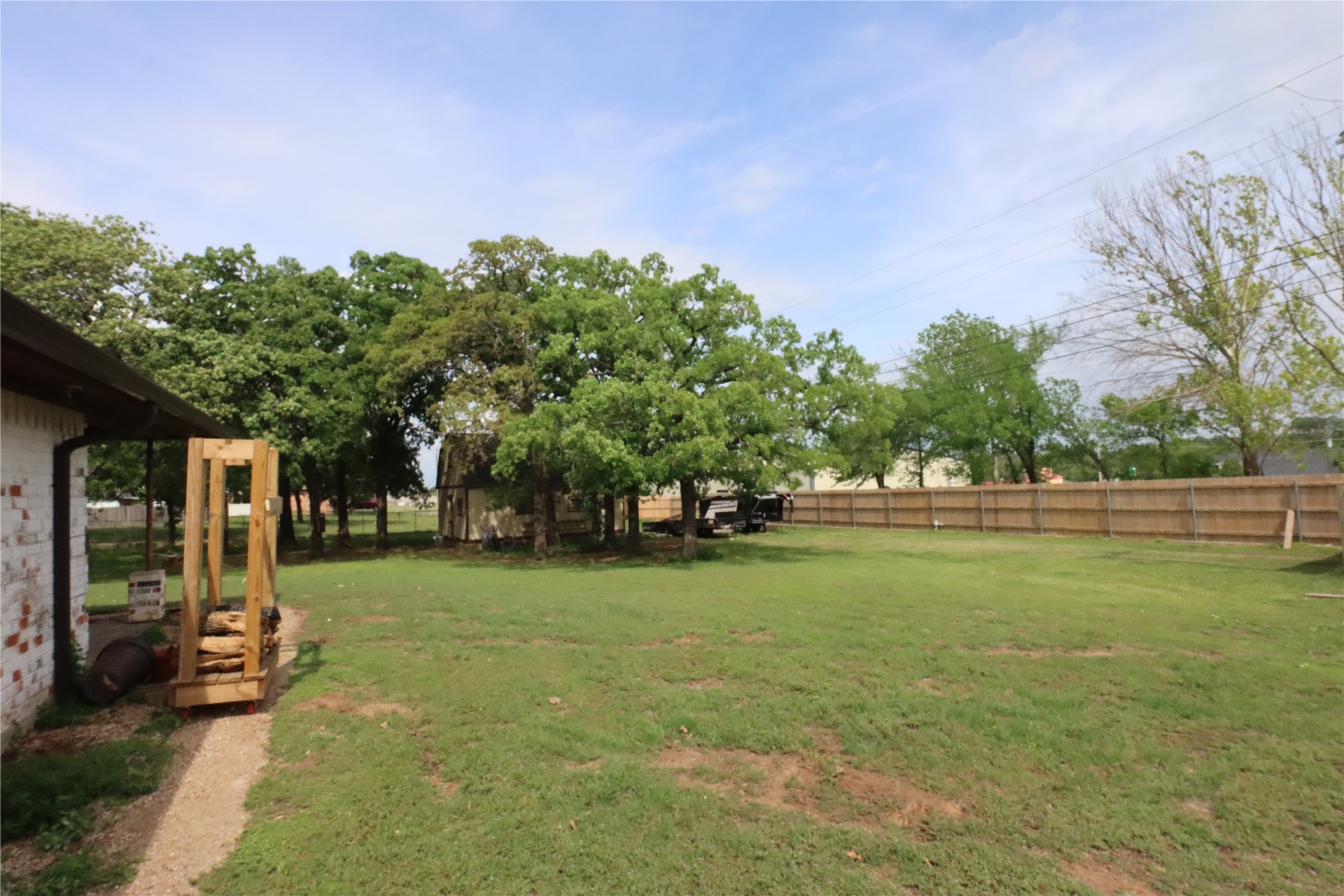100 Thousand Oaks Lane Joshua TX 76058