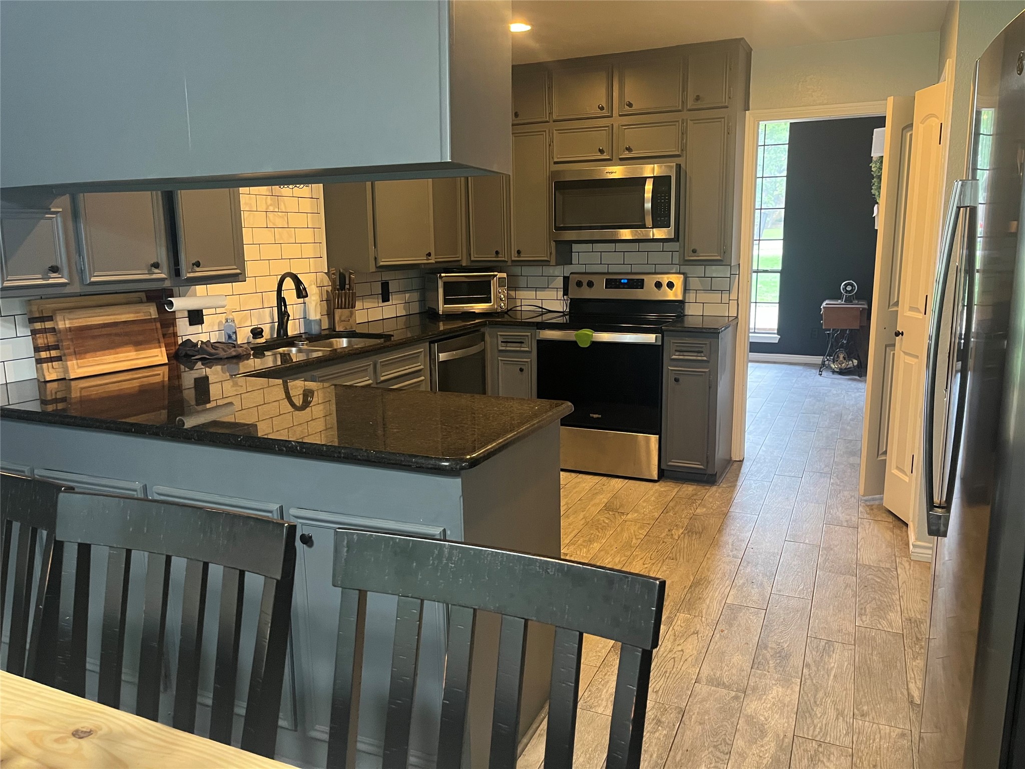 100 Thousand Oaks Lane Joshua TX 76058