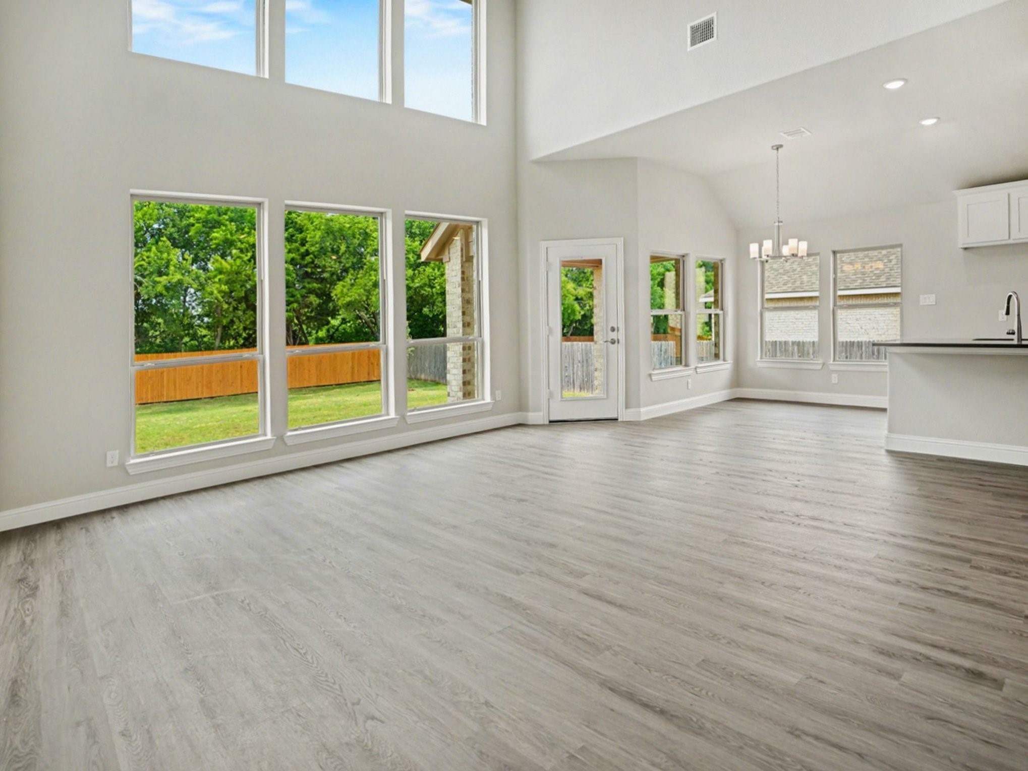 733 Candace Drive Desoto TX 75115