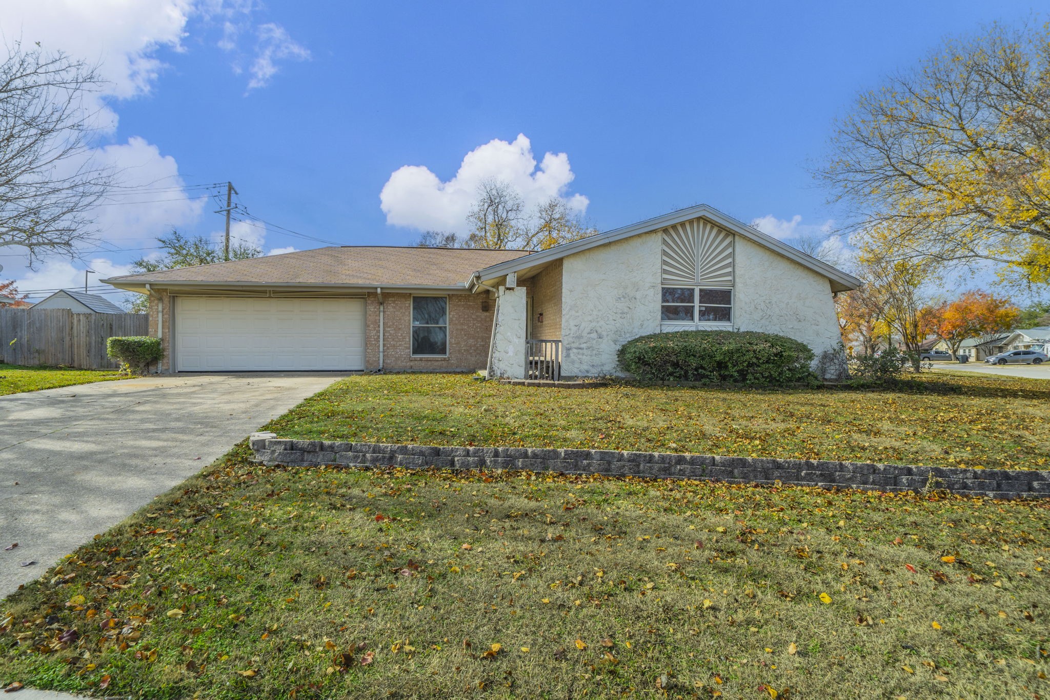 217 Skylark Street Mesquite TX 75149