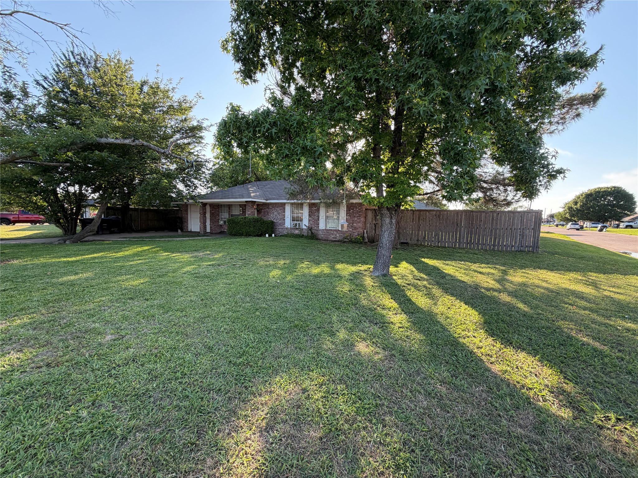 313 Fox Run Crandall TX 75114