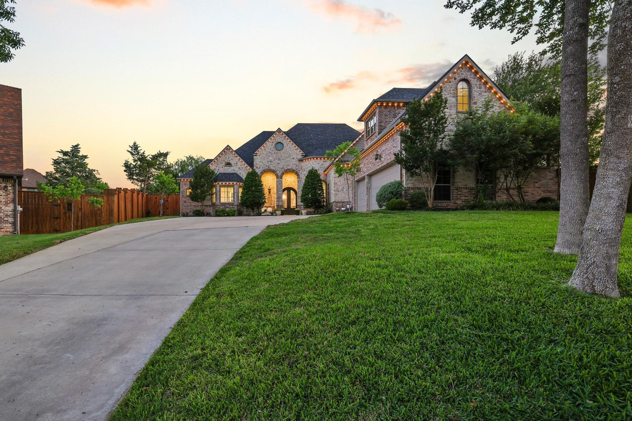 1702 Verdi Lane Sherman TX 75090