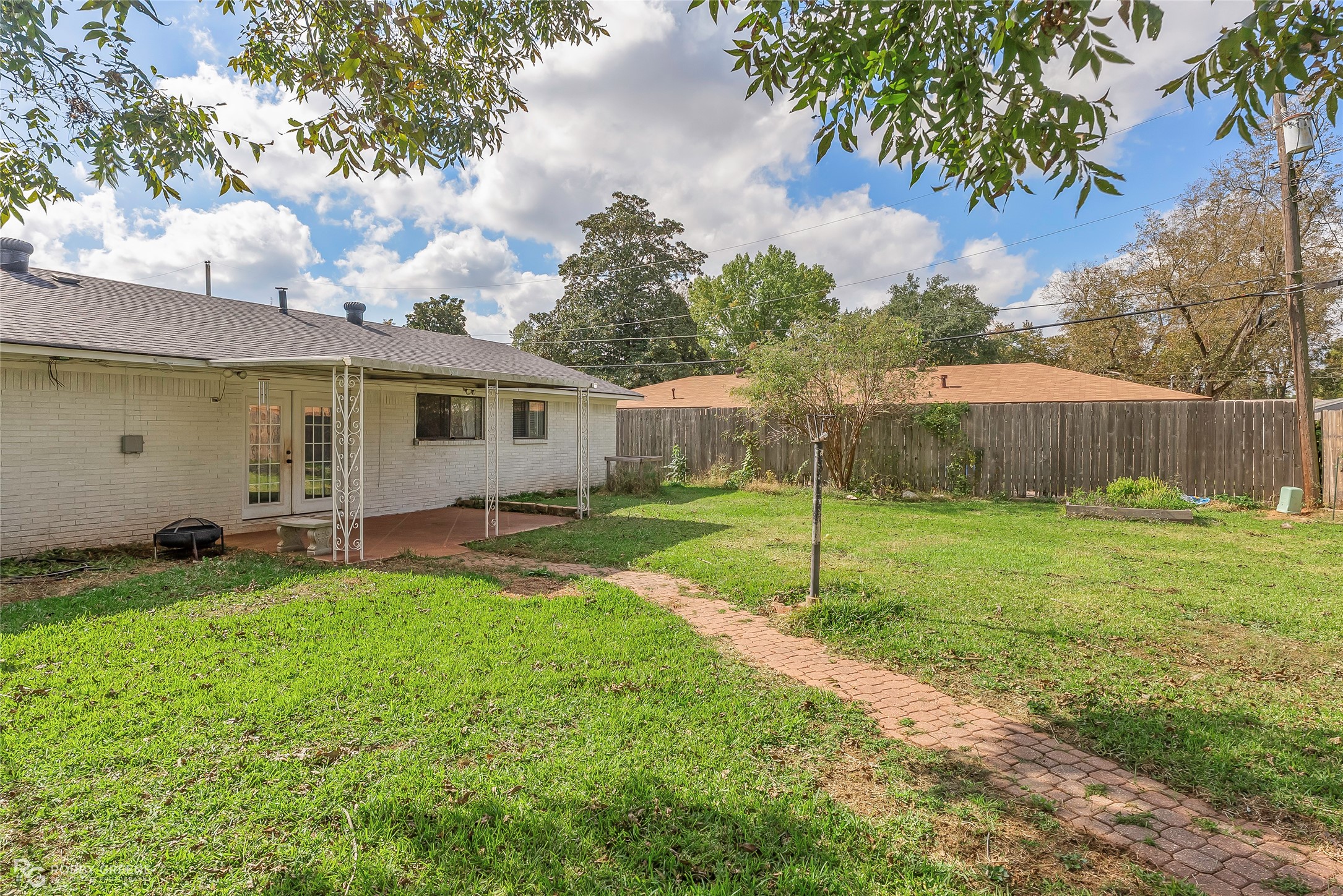 1913 Christine Avenue Bossier City LA 71112