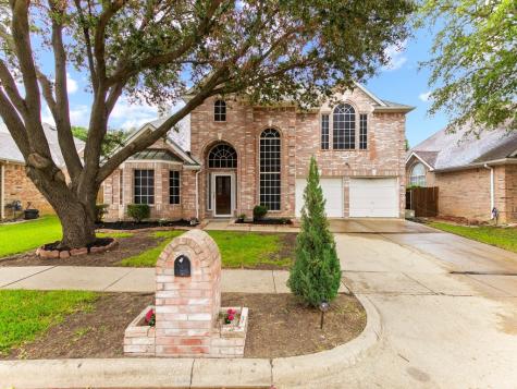 5809 Gloucester Court Arlington TX 76018