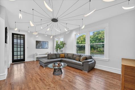 802 Haines Avenue Dallas TX 75208