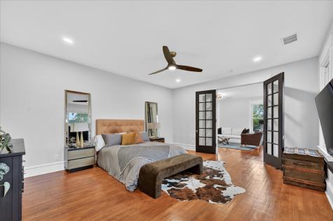 802 Haines Avenue Dallas TX 75208